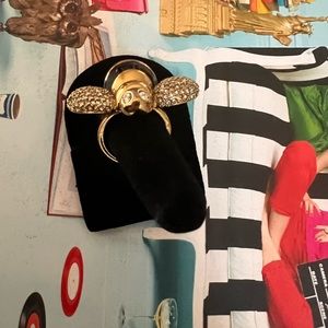 Kate spade, bumblebee statement ring with original duster bag